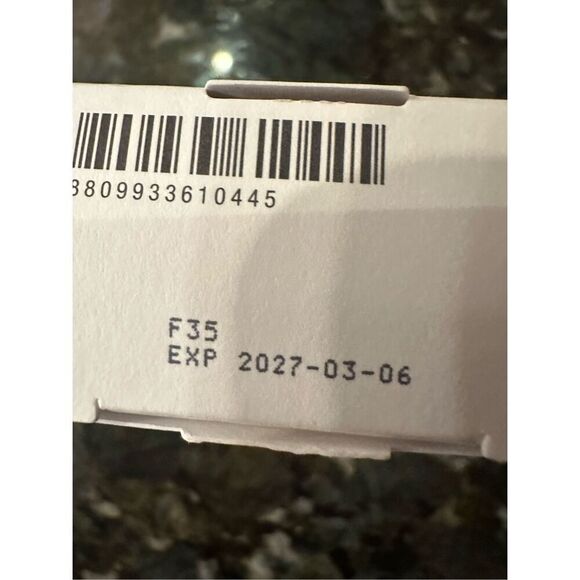 Dr. Jart+ Every Sunday Ultra Sheer Priming Sunscreen Stick, SPF 40, 0.67 oz/19 g - Picture 5 of 5